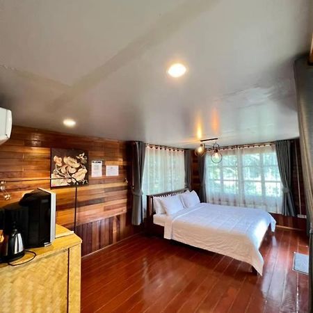 Lay Back Villa Wooden House Ac Hot Shower High Speed Internet Krabi Exterior photo